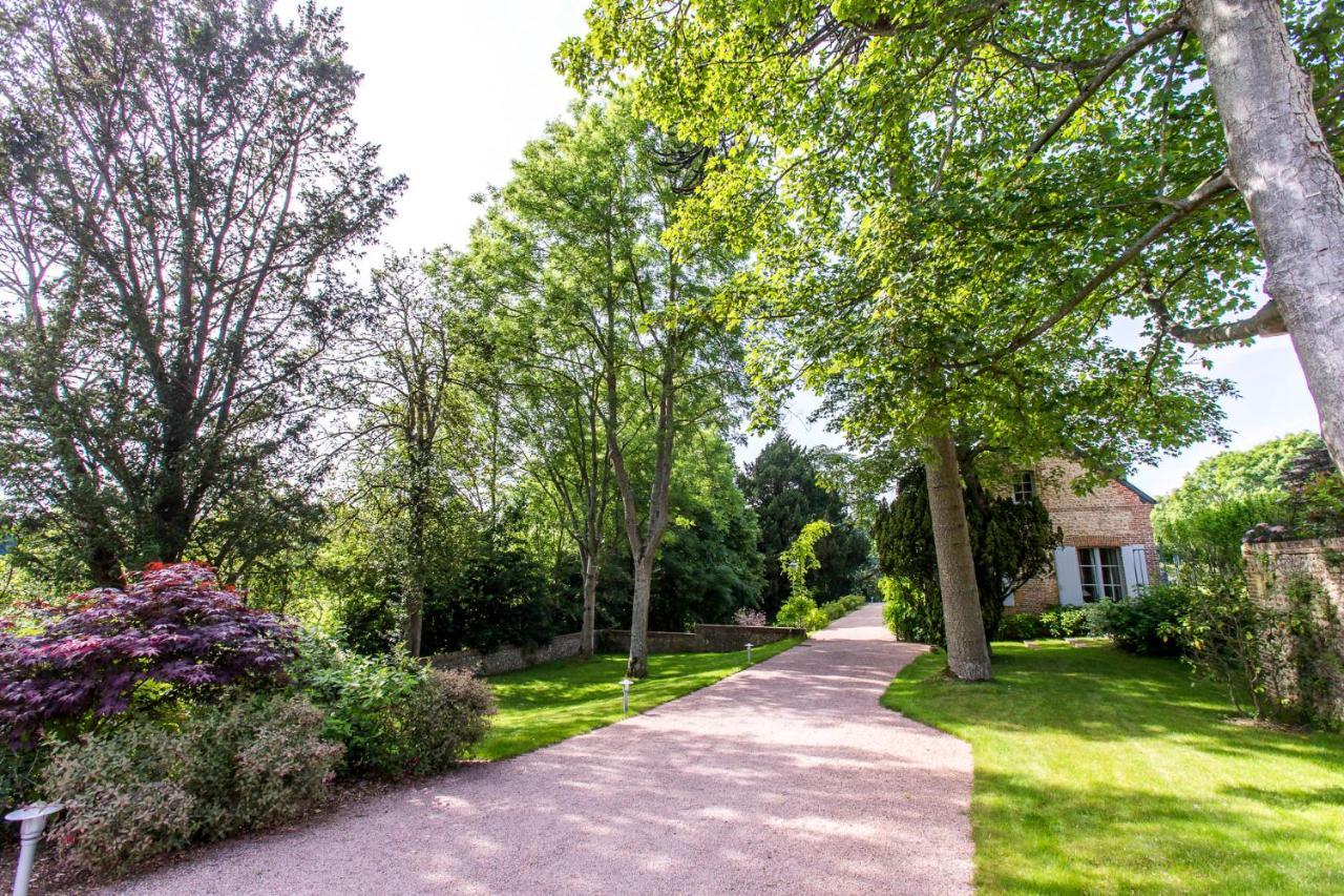 Le Clos De Grace Equemauville Exterior photo