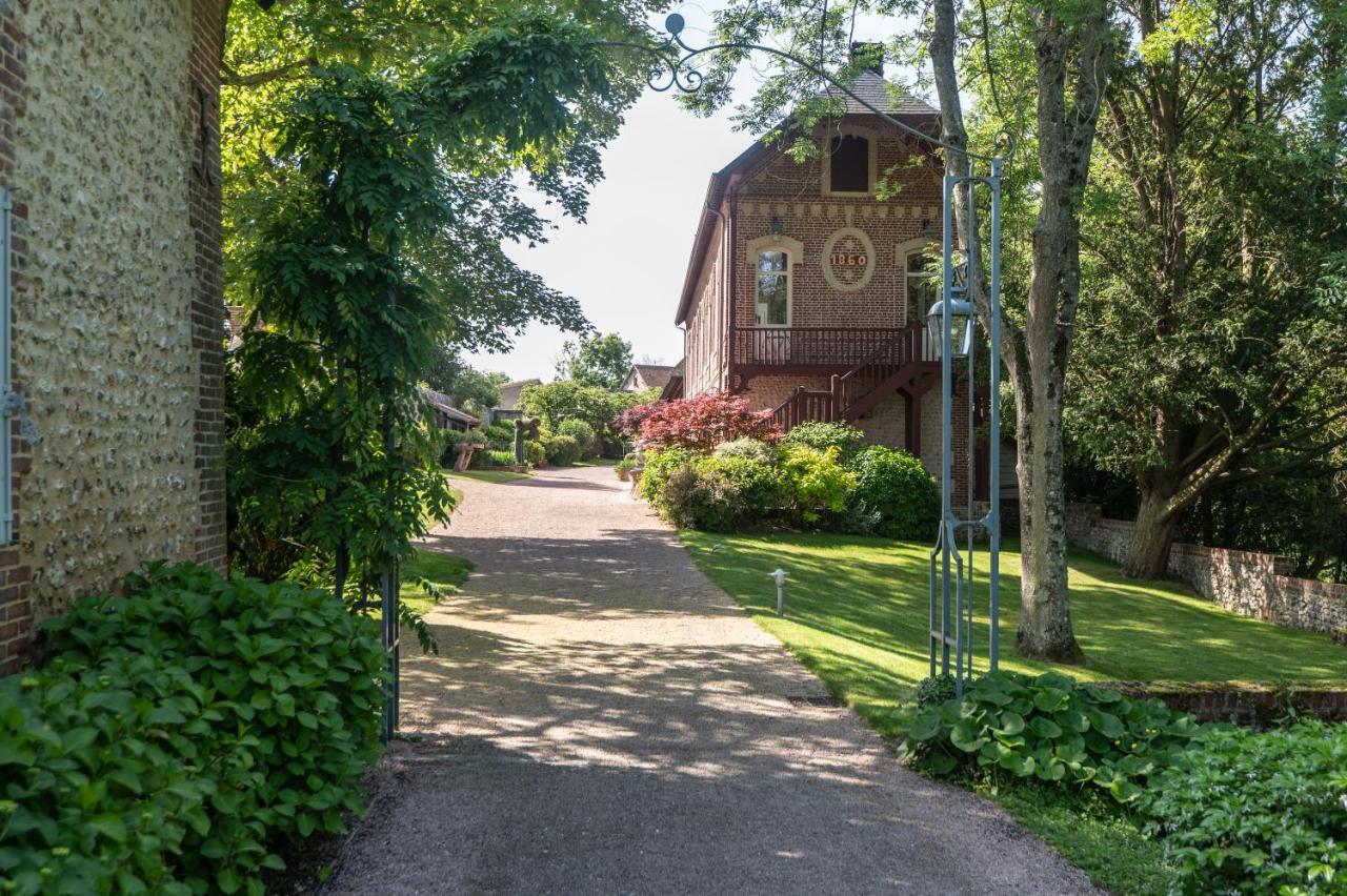 Le Clos De Grace Equemauville Exterior photo
